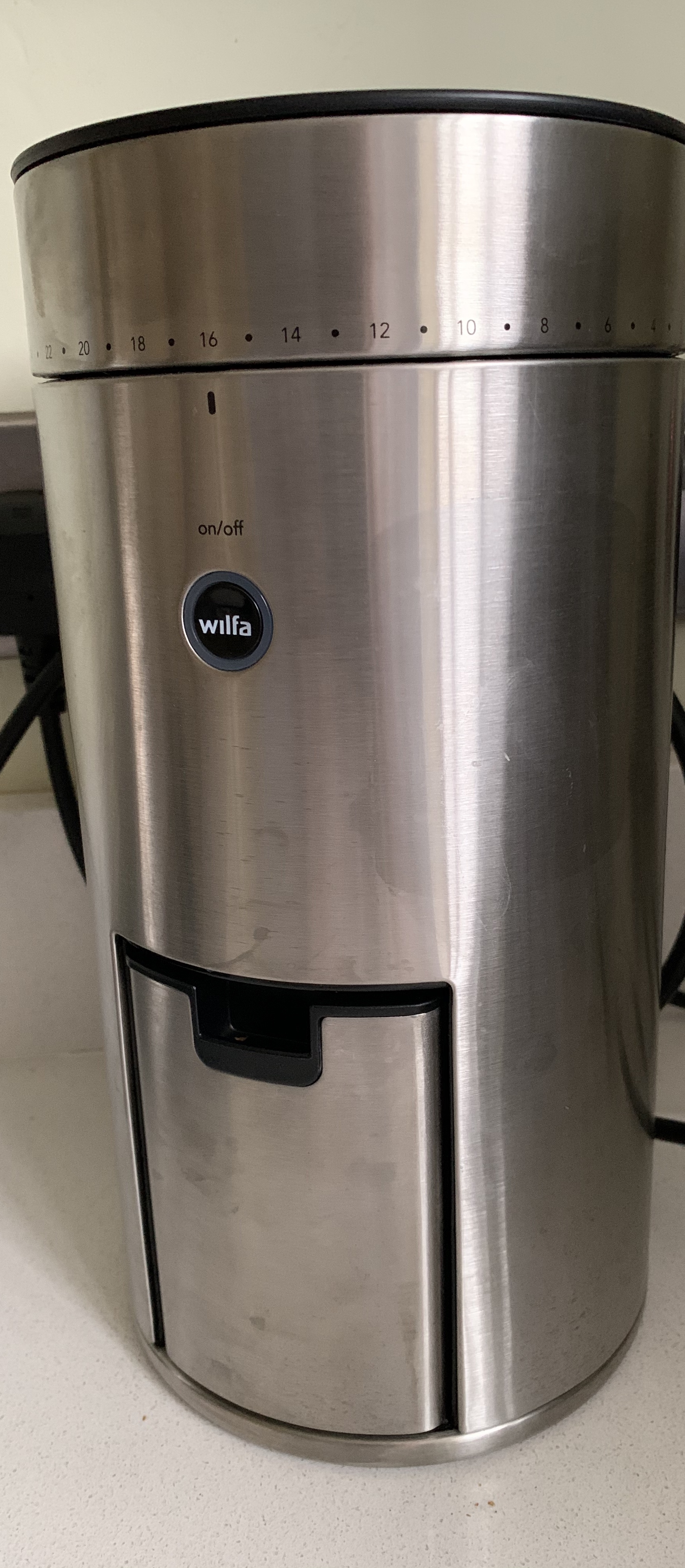 A review of the Wilfa Svart Coffee Grinder - The Home Brew Coffee